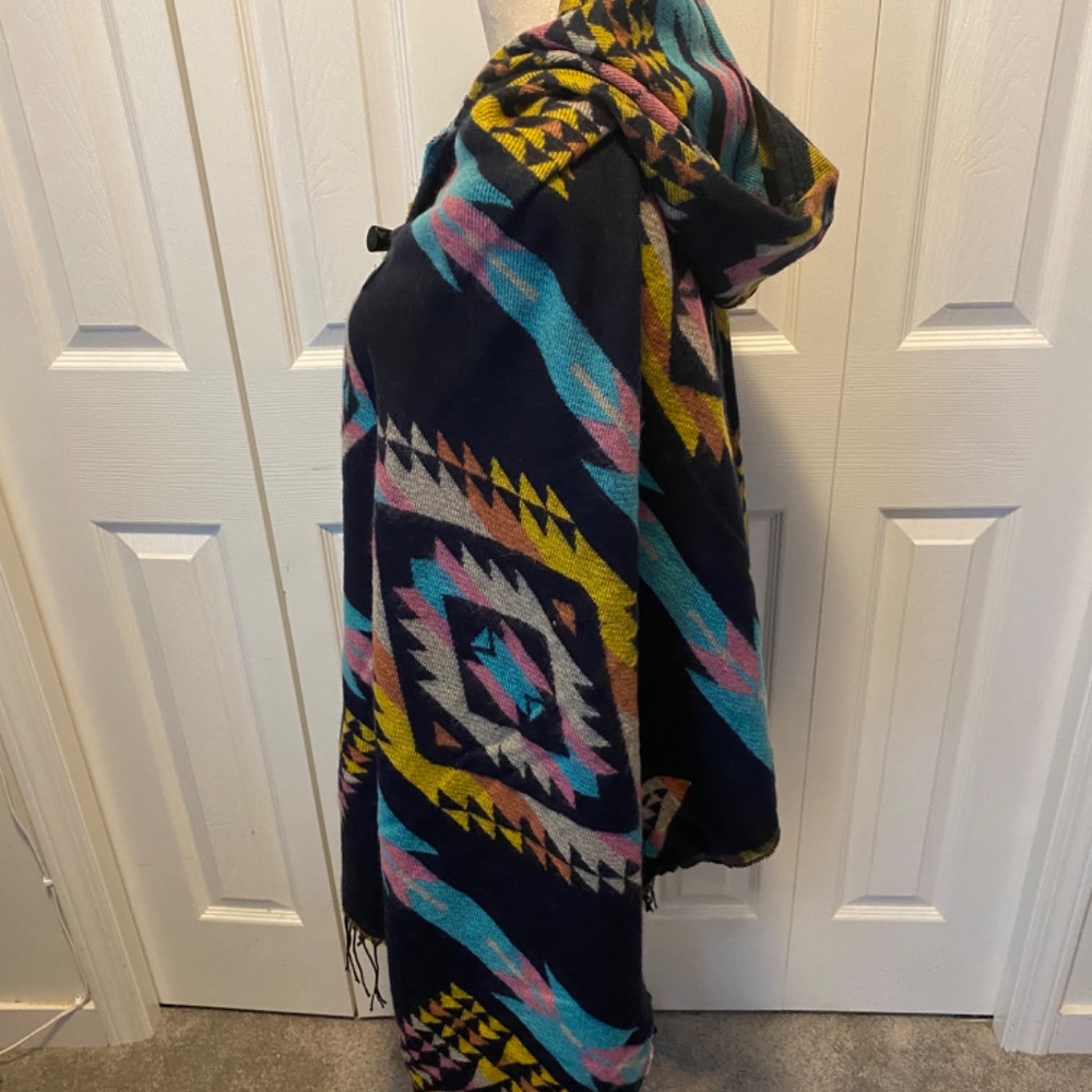 SW style cape - Picture 4 of 7